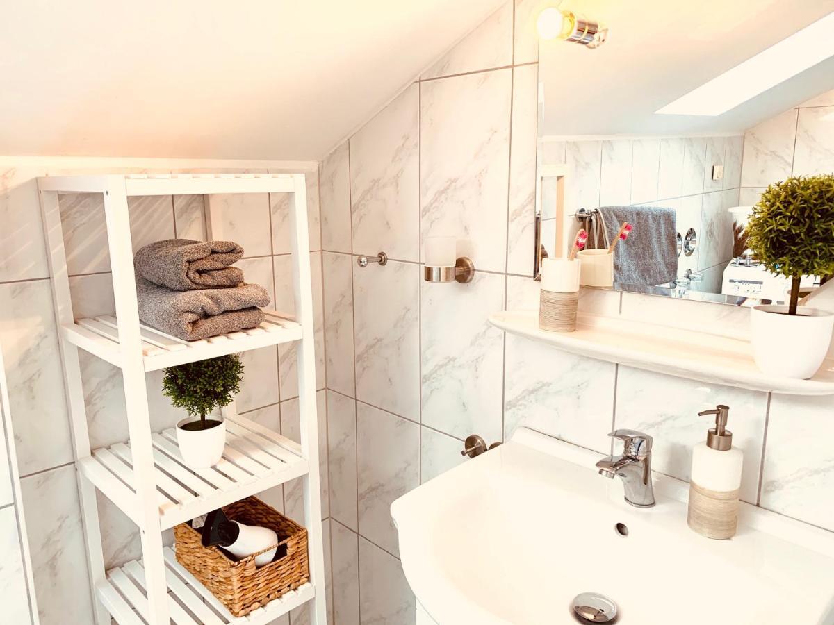 צוויזל Moderne Ferienwohnung Mit Herrlicher Fernsicht מראה חיצוני תמונה