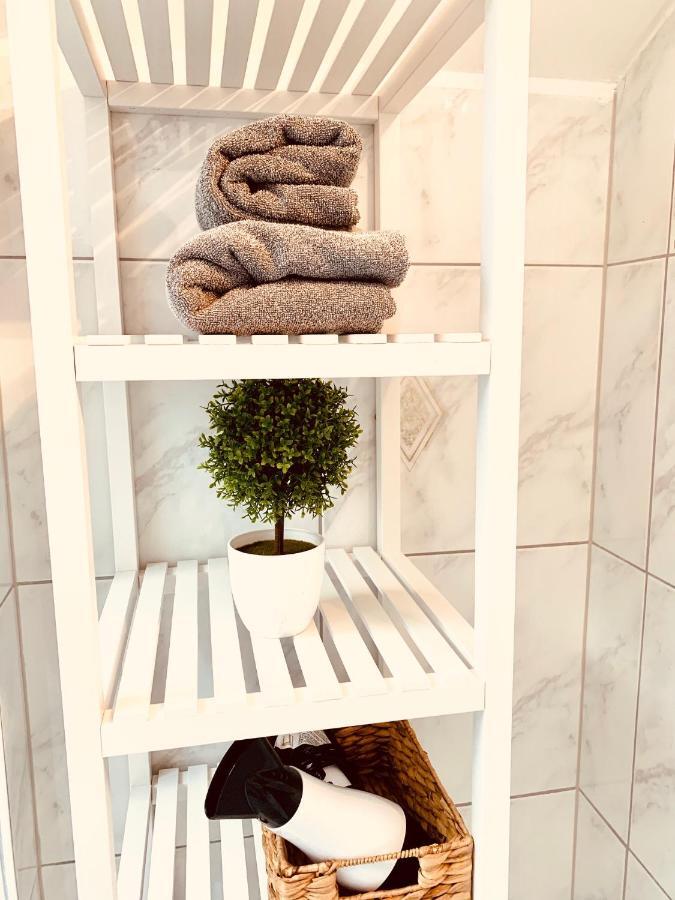 צוויזל Moderne Ferienwohnung Mit Herrlicher Fernsicht מראה חיצוני תמונה