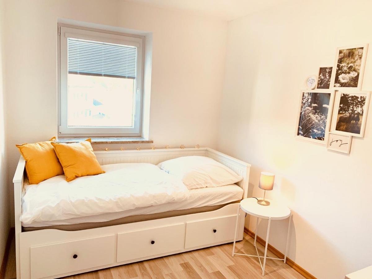 צוויזל Moderne Ferienwohnung Mit Herrlicher Fernsicht מראה חיצוני תמונה