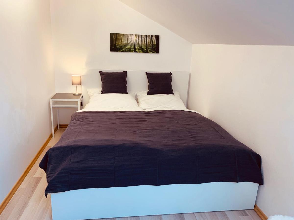 צוויזל Moderne Ferienwohnung Mit Herrlicher Fernsicht מראה חיצוני תמונה